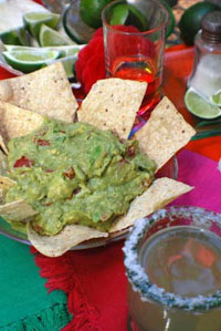 http://beyondwonderful.com/images/barbaras_blog/avocados/appetizers_dips_guacamole_200x300.jpg
