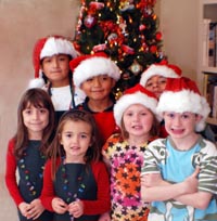http://beyondwonderful.com/images/barbaras_blog/cookie_party_2008/kids_tree_200x204.jpg