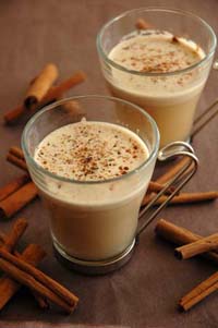 http://beyondwonderful.com/images/barbaras_blog/hot_rum/beverages_hot_buttered_rum_200x300.jpg