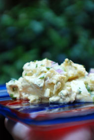http://beyondwonderful.com/images/barbaras_blog/independence_chicken/potato_salad_190x284.jpg