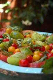 http://beyondwonderful.com/images/barbaras_blog/tomatoes/salads_tomato_heirloom_180x270.jpg