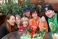 http://beyondwonderful.com/images/barbaras_blog/volcano/volcano_group_200x136.jpg