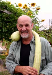 http://beyondwonderful.com/images/interviews/david_haskell/david_squash_180x258.jpg