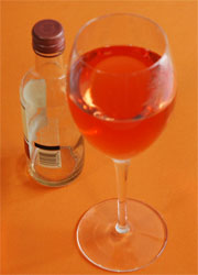 Beyond Wonderful Wine Expert, Michael De Loach:  Rose vs. white zinfadel