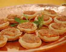 Easy Camembert and Ham Tarts appetizer recipe by Marin French Cheese Company—Rouge et Noir.